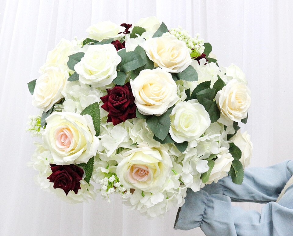wedding flower arrangements with lilies8