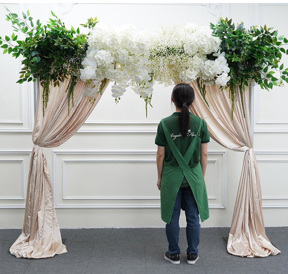 flower arrangement in wedding9