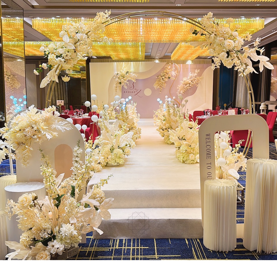 wedding aisle flower stands