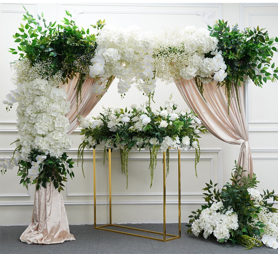 flower arrangement in wedding7