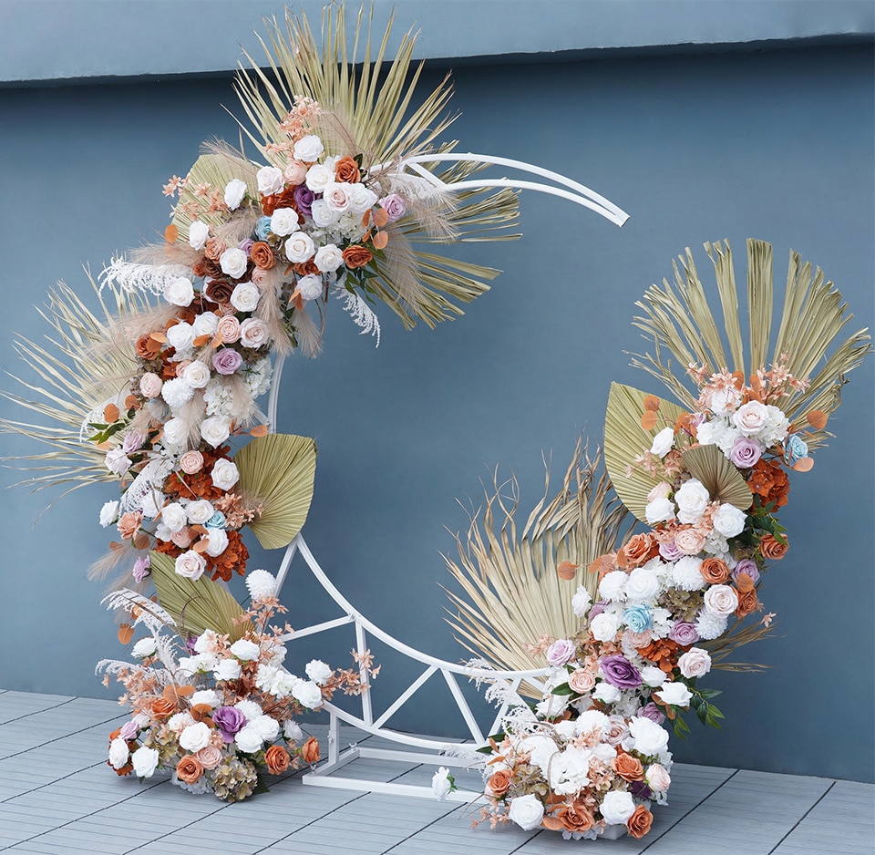 tiger lily wedding decorations3